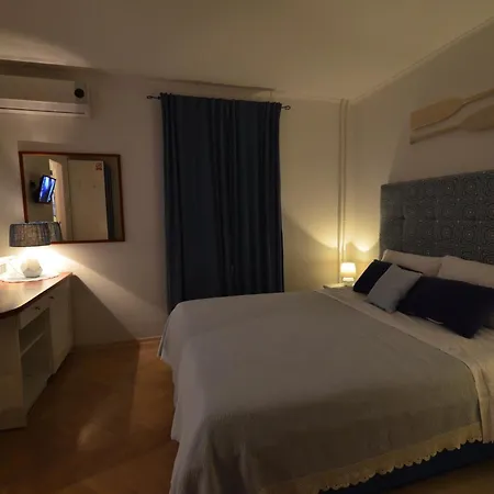 Katarina Bed & Breakfast 3*